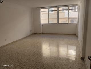 Etagenwohnung in La Victoria