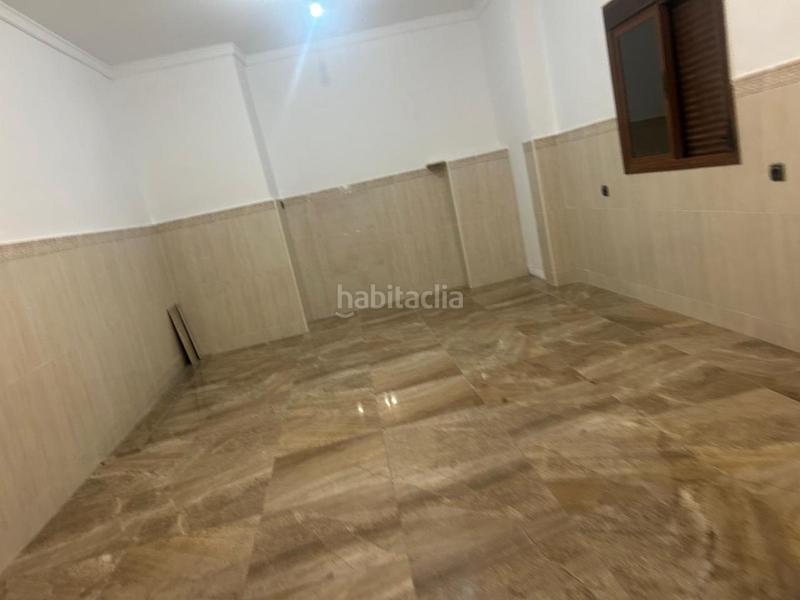 Foto 8c775f2c-c9f2-4bf1-af94-947115254468. Lloguer aparcament cotxe a Calvo Sotelo Melilla