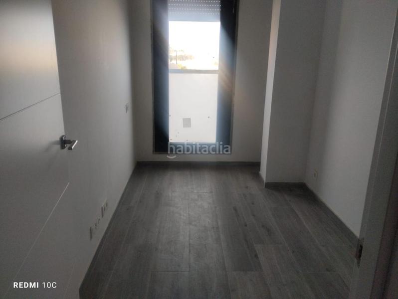 Foto f7da8f54-f6ae-4369-ac9d-8848461f6812. Etagenwohnung in Isaac Peral Melilla
