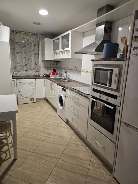 Foto 5e94f42a-a824-4289-b115-e7b8051fc316. Miete etagenwohnung in Calvo Sotelo Melilla