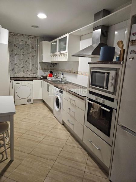 Foto fb40e2d9-6b98-4ee6-82b2-e7bbd9bda52b. Miete etagenwohnung in Calvo Sotelo Melilla