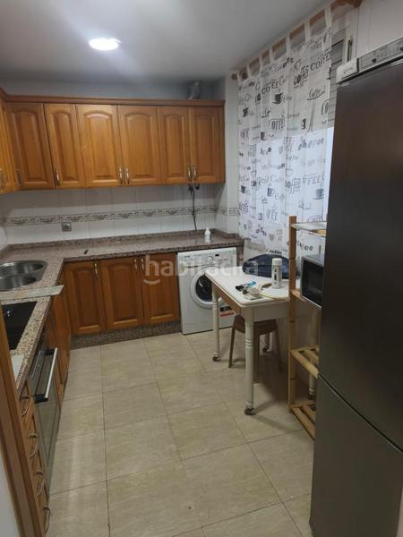 Foto 84aac86d-4b9e-4a8d-a13f-c7d3d2270e12. Alquiler piso en El Real Melilla