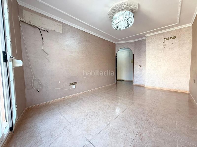 Foto 0aecc800-4750-4f58-8444-f5c8edc67957. Pis a Centro Melilla
