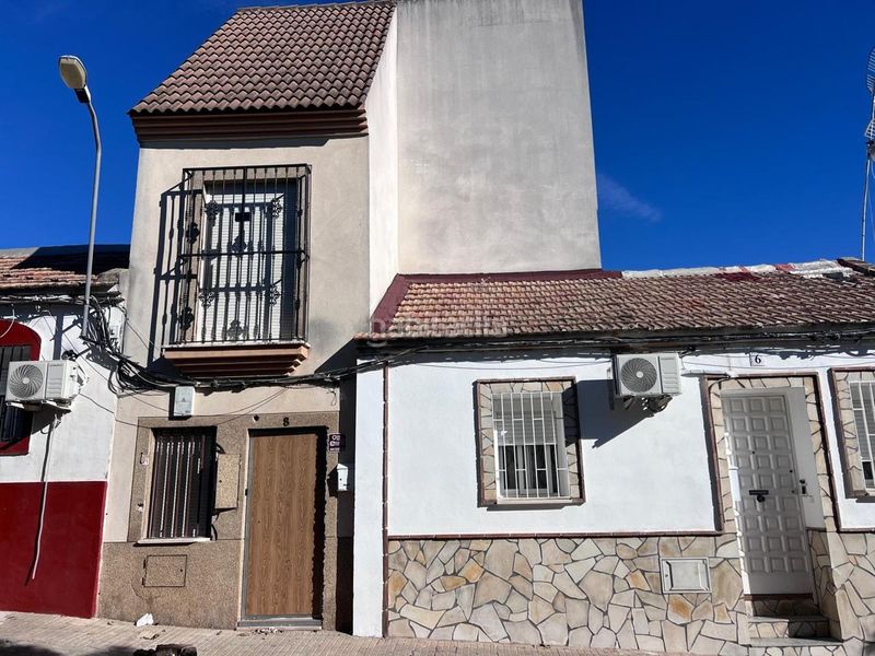 Foto 735ca399-3eda-435d-9072-988173e09761. Casa a Campo de la Verdad - Miraflores Córdoba