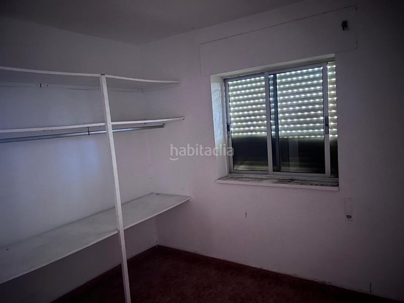 Foto d03407c3-a329-4b2e-9192-fe3bbd9d6b97. Planta baixa a Fátima - Levante Córdoba