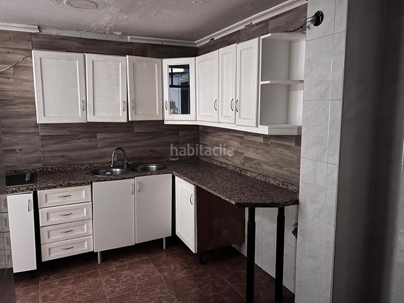 Foto ee537c46-27e6-4309-bfe8-e36562770e2c. Planta baixa a Fátima - Levante Córdoba