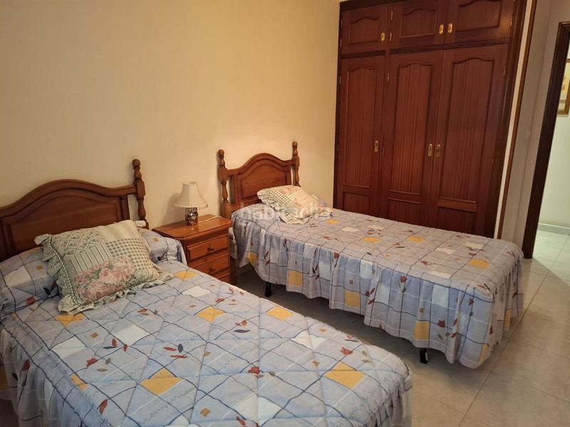 Foto c451370f-d8d8-4f91-aaa7-e047642a7046. Flat in Centro Melilla