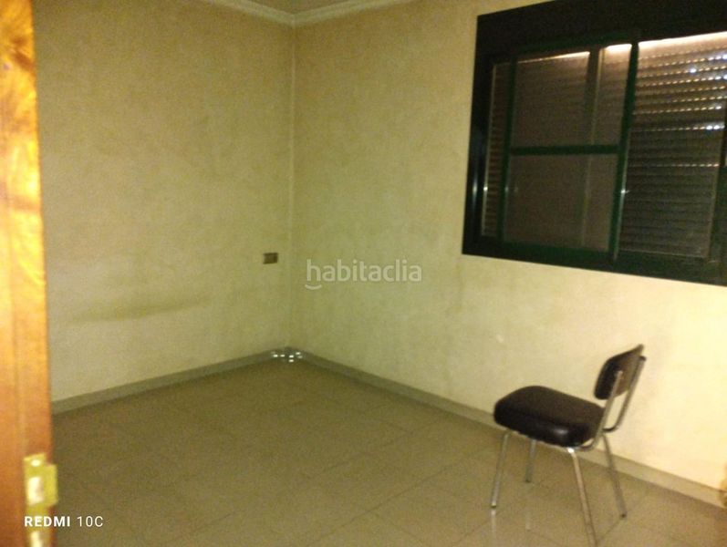 Foto 7b25d726-c5ed-4ffc-bd18-ac0683cefc28. Rent flat in Centro Melilla