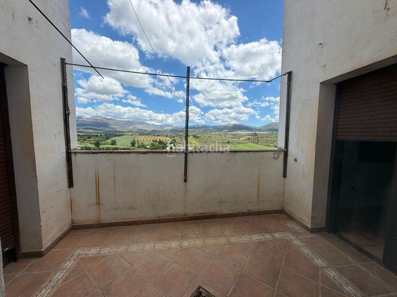 Foto b75f9dd9-6b71-42c5-a6e4-4ee98067ef9c. Casa en Centro Ronda