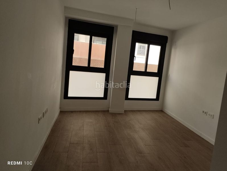 Foto 89d4f5b2-904e-4799-8580-0ee6ba2ef5a8. Piso en El Industrial Melilla