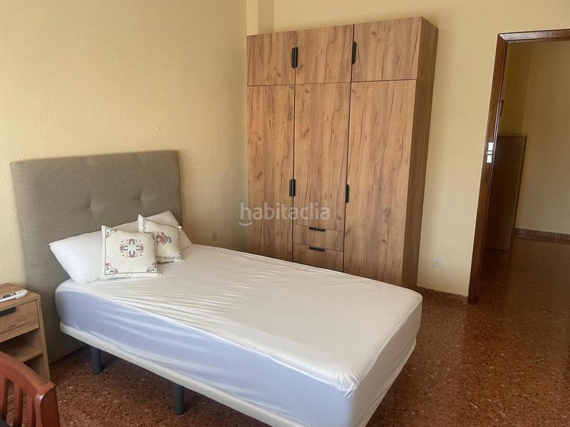 Foto acf532f2-b023-4373-b37a-2ff5b6b09854. Alquiler piso  de 4 dormitorios y dos baños para estudiantes, ( solo queda 1 habitacion) en Ciudad Real