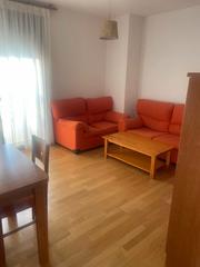 Affitto Appartamento  Calle argamasilla de alba. Alquiler de piso de dos dormitorios zona hospital