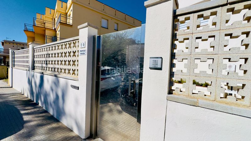 Foto 0d3027a9-2a9d-49b3-b4db-7e740e2e9ccb. Dúplex a carrer camèlia 13 a Els Griells Estartit