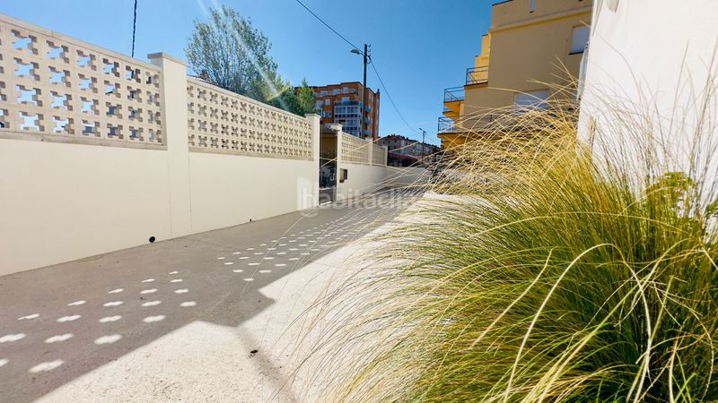 Foto 11b7c085-3542-4f66-8422-b13beafe4fac. Dúplex a carrer camèlia 13 a Els Griells Estartit