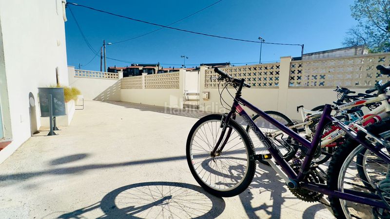 Foto 4ea1c1e2-5671-46d4-948f-bc8f6562c926. Dúplex a carrer camèlia 13 a Els Griells Estartit