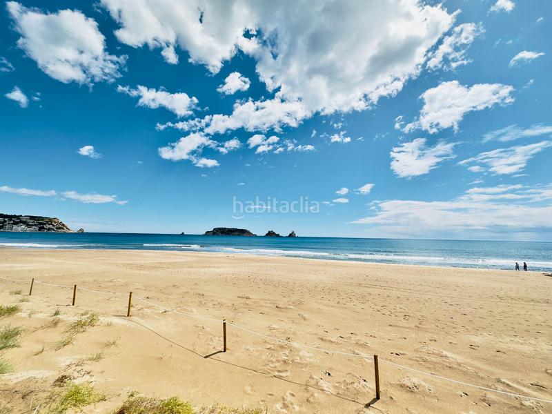 Foto 91c22585-f9ce-43a2-b8c2-14bdba3ce3fe. Apartament a carrer del freu 57 a l´Estartit poble Estartit