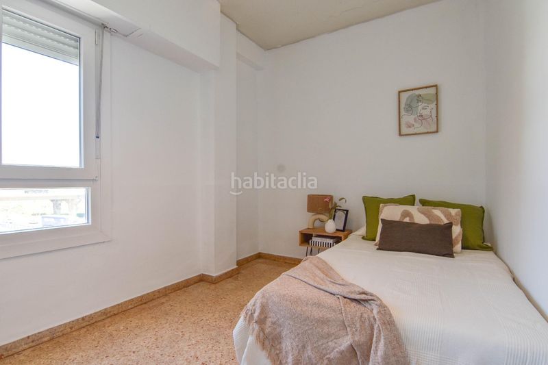 Foto a55fb183-ae71-421d-a8b8-3c4903ffbc6c. Pis a Centro Xirivella