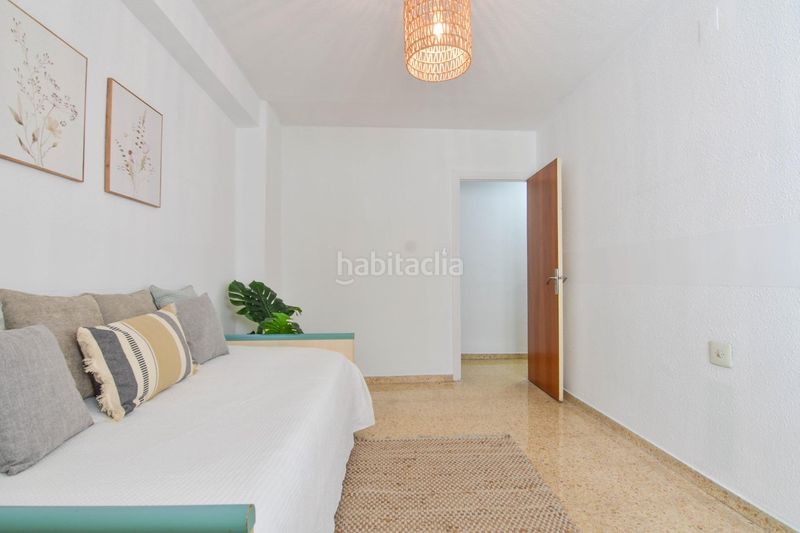 Foto e18cb368-83f9-4b52-a486-d28e55225555. Pis a Centro Xirivella