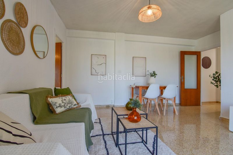 Foto f3c0ac19-b671-48f1-b1c3-1228f3ee0ef0. Pis a Centro Xirivella