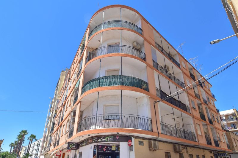 Foto a34d15f9-5477-4405-b635-e8f2ee87452f. Pis a Puçol ciudad Puçol