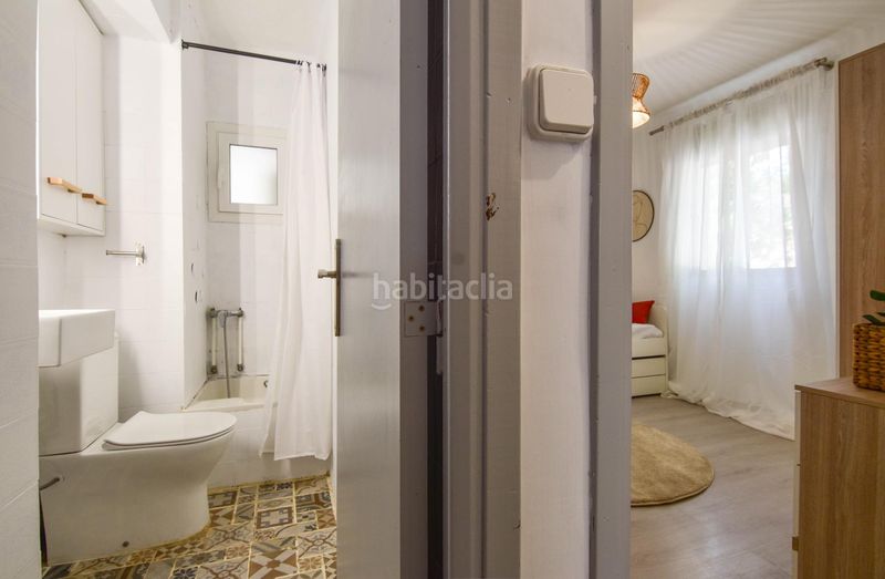 Foto c0ef0a11-012a-4c35-a44e-377a7a124d86. Pis a Zona Metro Alboraya