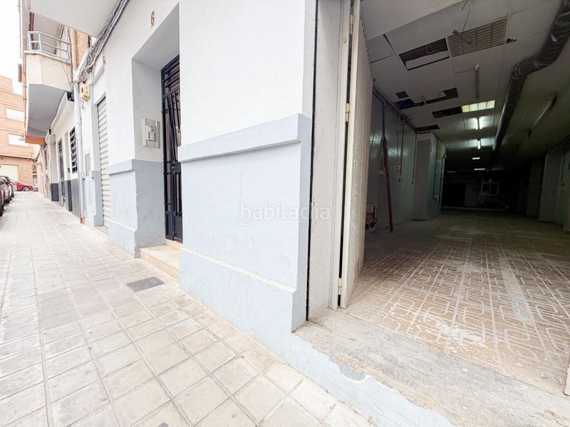 Foto d735e1af-910b-4cd6-ac1c-d7fcd2cc9792. Lloguer local comercial a La Constitución-Canaleta Mislata