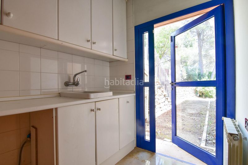 Foto 6d0a9993-76b2-4784-b753-be6a5604bfef. Casa amb calefacció aparcament a Gilet