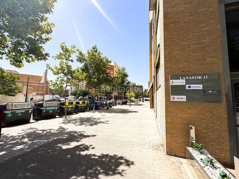 Foto 0700641c-0382-4d74-93ea-4f92bb62e290. Aparcament cotxe a Sant Pau Valencia