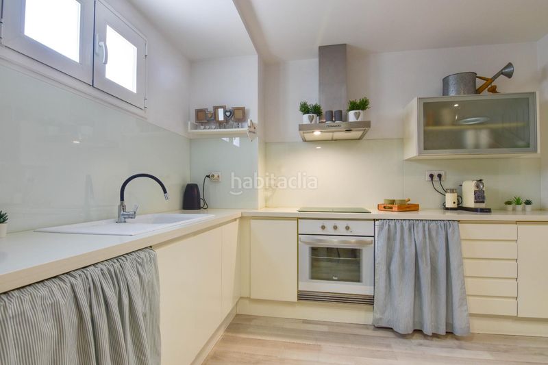 Foto fedff3f0-2bb6-4076-8b2d-e3a9c2d6c891. Location duplex avec chauffage parking dans El Pilar Valencia
