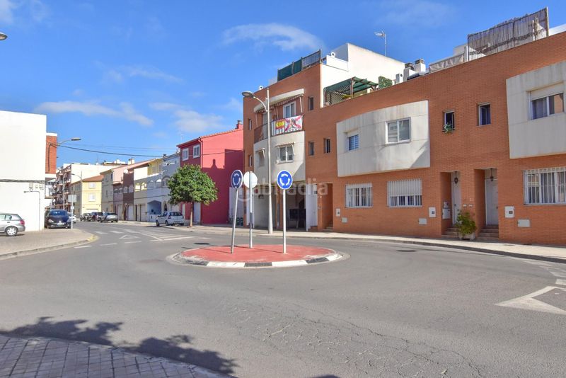 Foto 8548722d-34f7-4d76-bae9-6a258c353b09. Casa adossada amb aparcament a Tavernes Blanques