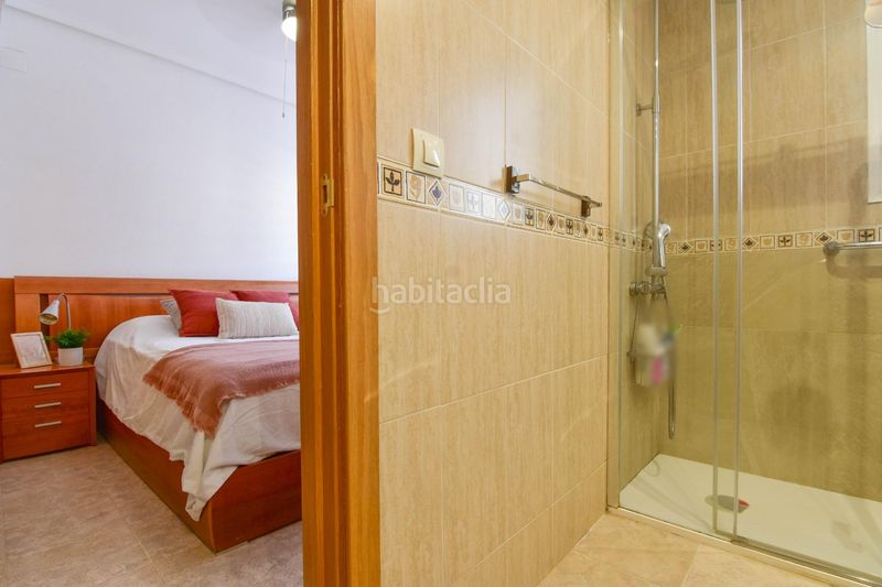 Foto a2c3fbe9-c398-445e-8b06-4cb6fe556a8d. Casa adossada amb aparcament a Tavernes Blanques
