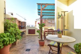 Casa a schiera in Tavernes Blanques. Magnífico adosado a la venta en tavernes blanques