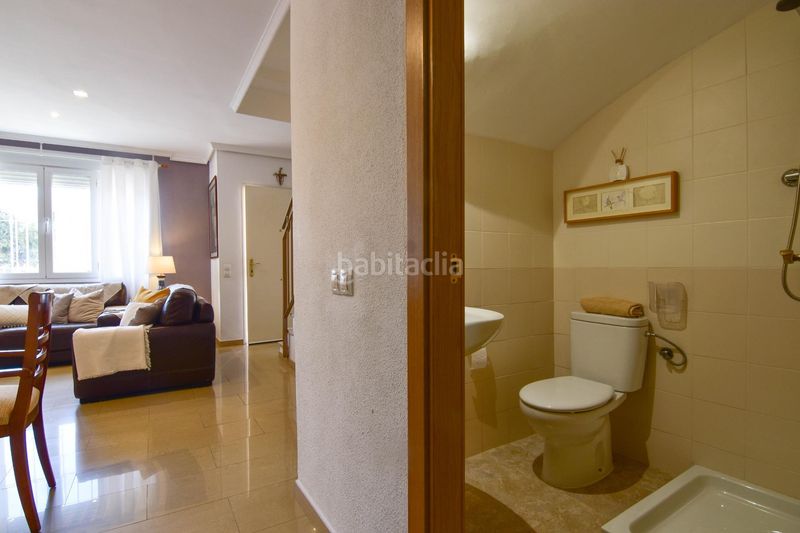 Foto fb192f16-9deb-46c9-9044-4d434d65f369. Casa adossada amb aparcament a Tavernes Blanques