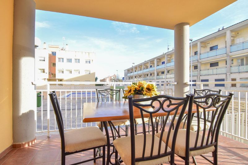 Foto 592f4384-08df-4cbc-bb3e-261832e6977c. Lloguer apartament amb aparcament piscina a playas de Puçol Puçol