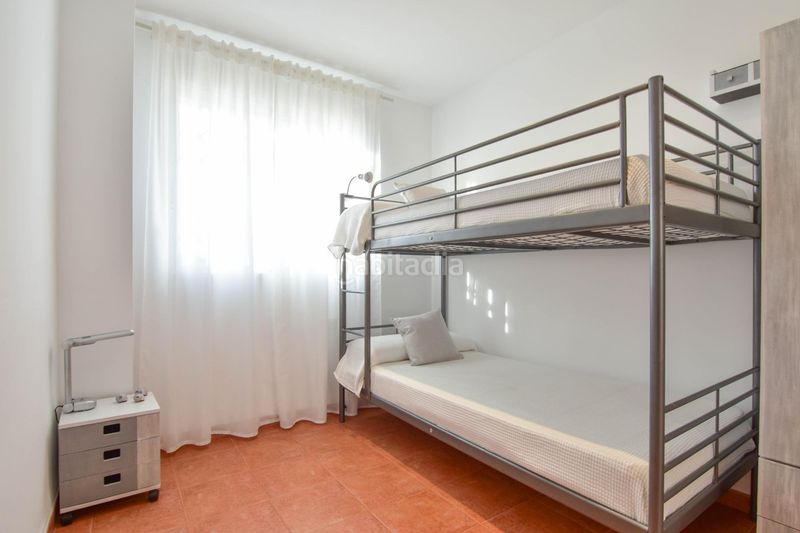 Foto b075bf52-a9cd-4e28-824d-8767a36cbd7a. Lloguer apartament amb aparcament piscina a playas de Puçol Puçol