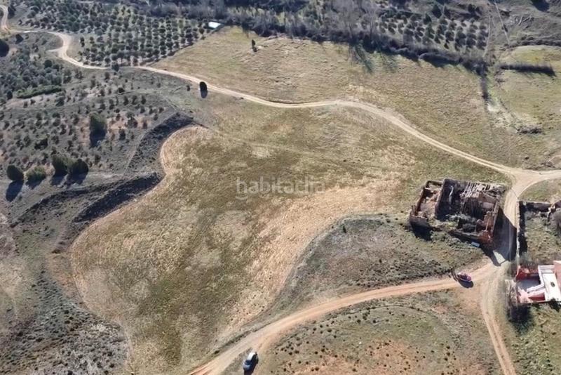 Foto 034a8136-6f67-4636-bce3-72882d997a79. Finca rústica a Albentosa