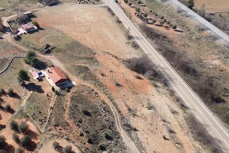 Foto 6b3e0296-8103-4eab-a0c3-3ff50d6df1d7. Finca rústica terreno en venta en Albentosa