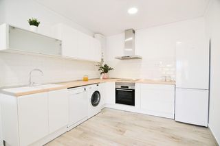 Rent Penthouse  Calle miguel hernandez. Ático amueblado con gran terraza en alquiler de larga estancia e