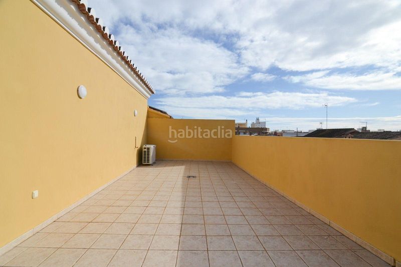 Foto d818998a-b2ae-42d0-9fbb-fa6a996f7a3a. Lloguer àtic a Puçol ciudad Puçol