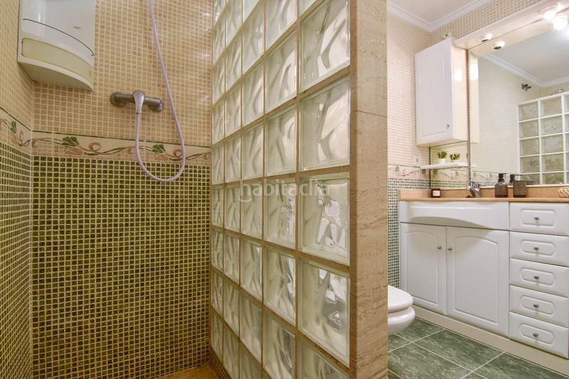 Foto d9dc159c-5932-443f-b472-634466c1b8db. Lloguer apartament amb aparcament piscina a Playa del Puig El Puig de Santa Maria