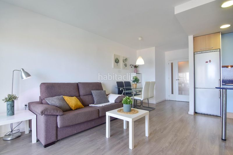 Foto f79a9b0e-2e15-4235-972b-4c8b38d5ba4d. Lloguer apartament amb aparcament piscina a Playa del Puig El Puig de Santa Maria