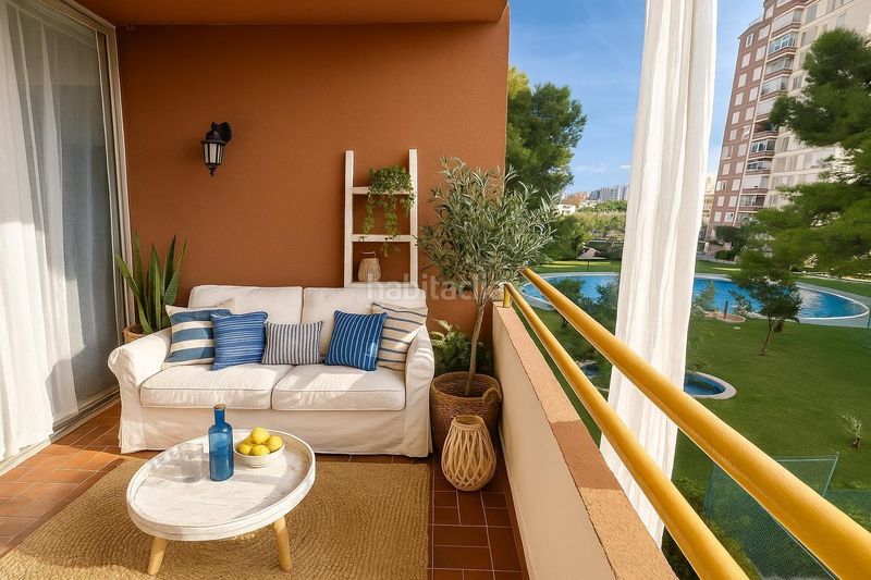 Foto a1d32514-deb9-4ac9-a102-378157f896fb. Pis a calle serrans 2 a Platja de la Pobla de Farnals Pobla de Farnals (la)