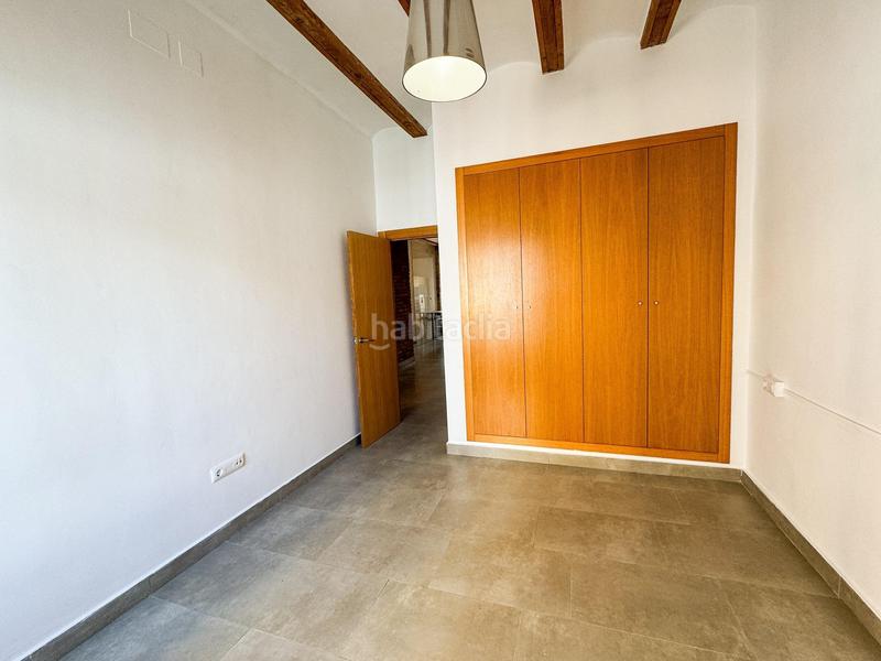 Foto f0d23db8-1916-4ef2-95f4-cb7527829ec8. Miete etagenwohnung in Russafa Valencia