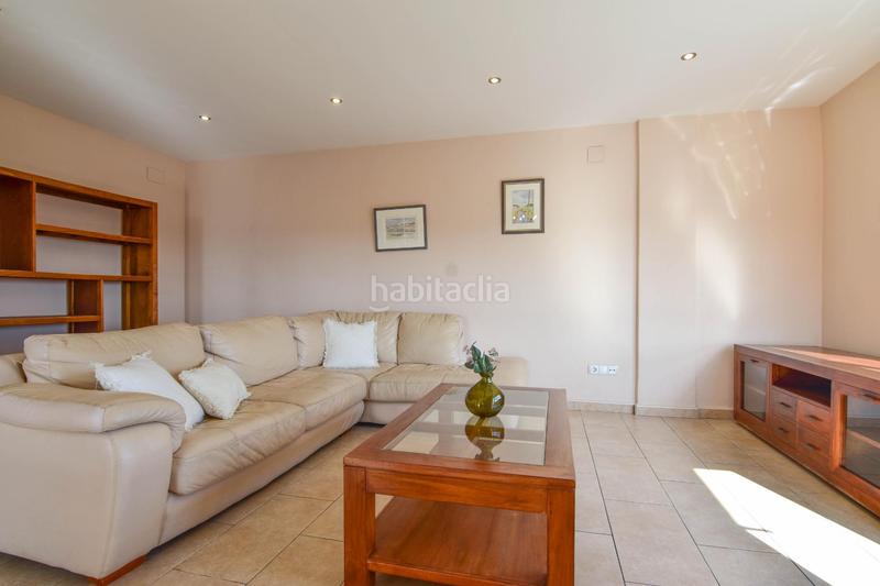 Foto b8de323c-6e88-4212-88e9-e7fdfa7566fe. Affitto appartamento con parcheggio in Museros