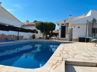 Xalet a Vandellòs i l´Hospitalet de l´Infant. Casa independiente con piscina en l’hospitalet de l’infant – ¡tu