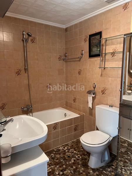 Foto 88629dfe-53f3-452e-9309-84796429bbad. Casa adossada amb calefacció aparcament a Alagón