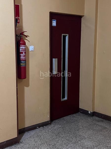 Foto edc76427-3639-418f-8954-513d8485e18e. Pis amb calefacció a Avenida Cataluña Zaragoza