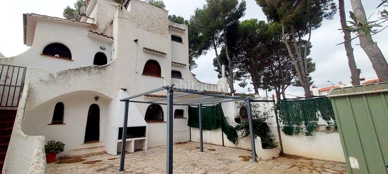 Foto 00d5c4a7-1fee-4438-96f6-9f623afc54e1. Casa adossada amb piscina a El Casalot Mont-roig del Camp