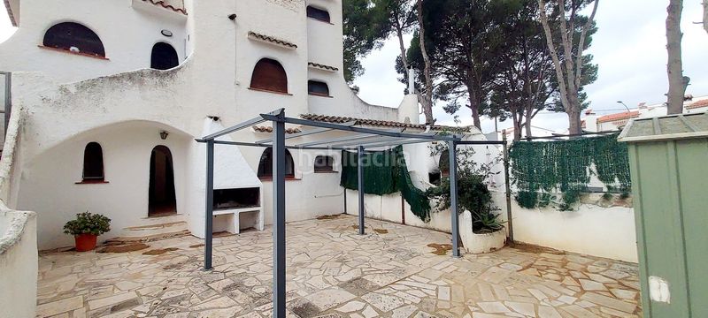 Foto 1cbf33f6-3e89-44dc-a8f3-95871ea80009. Casa adossada amb piscina a El Casalot Mont-roig del Camp