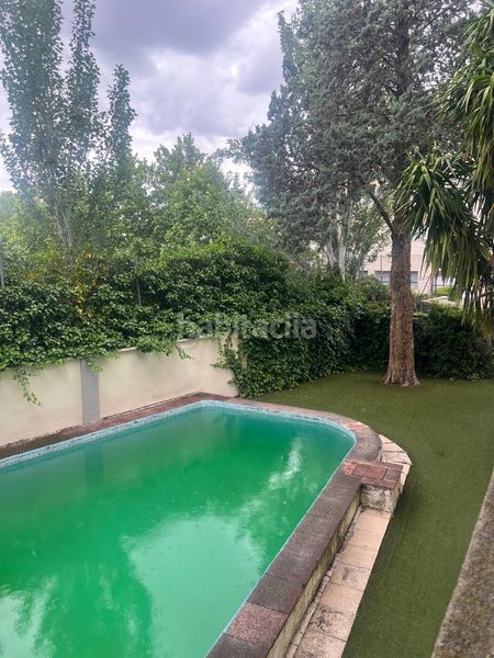 Foto 4bb450e7-a0eb-41b2-86c0-b3cfc9c7e0d2. Pis amb xemeneia calefacció aparcament piscina a Zaragoza